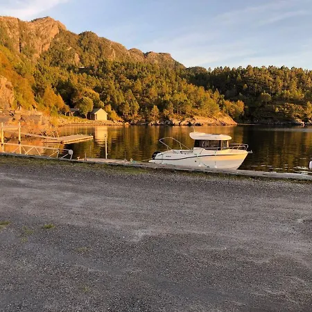 Vikaneset Havhotell 3* Kristiansund