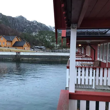 Vikaneset Havhotell 3* Kristiansund