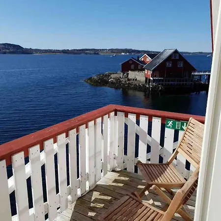 Vikaneset Havhotell 3* Kristiansund