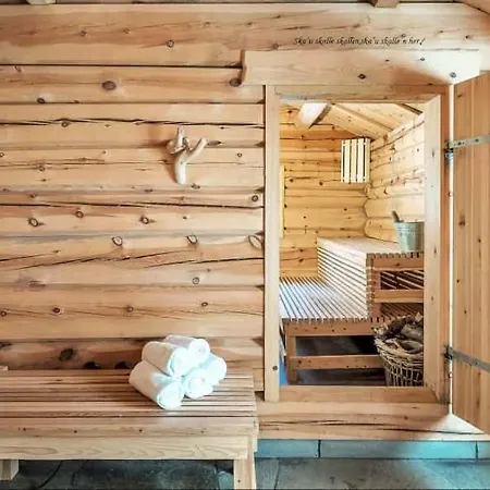 Vikaneset Havhotell 3* Kristiansund