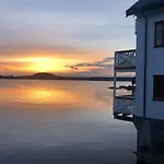 Domek letniskowy Vikaneset Havhotell 3*